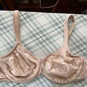 Wacoal Cream Lace Bra Intimates; 40C